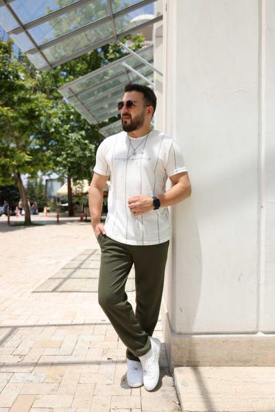 Beyaz Bisiklet Yaka Krem Çizgili Triko Tişört