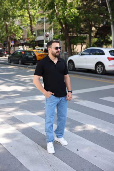 Siyah Düz -Yakalı Tişört